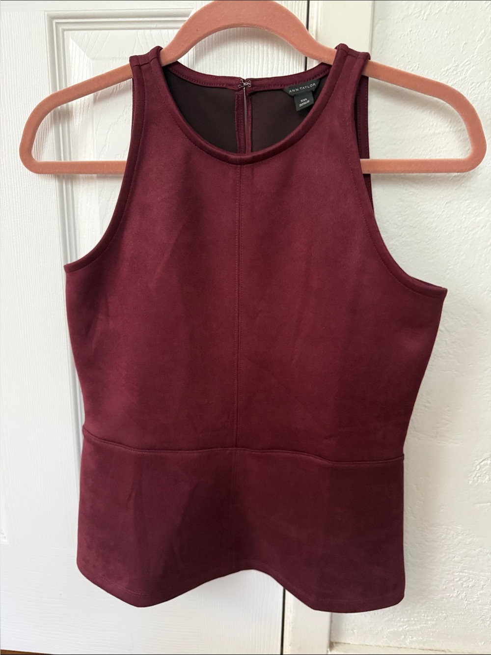 Ann Taylor Women’s Burgundy Sleeveless Peplum Tank Top